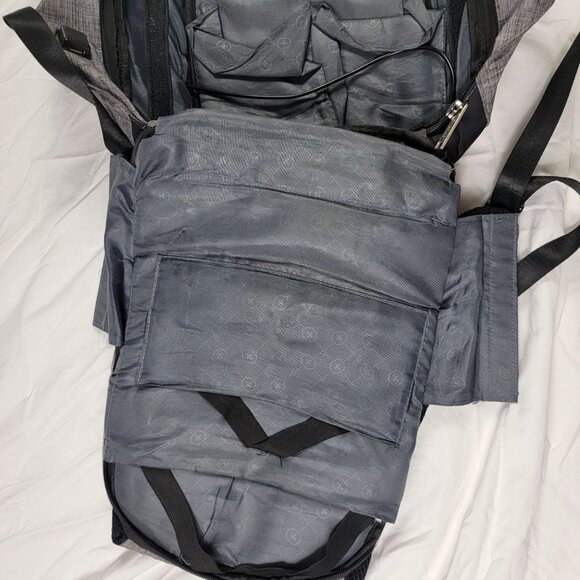 Swissgear Adults Gray Anti Theft Backpack With USB Charging Port Travel Casual - Picture 7 of 9